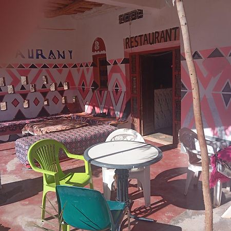 Chez Aicha Hotell Boumalne Exteriör bild